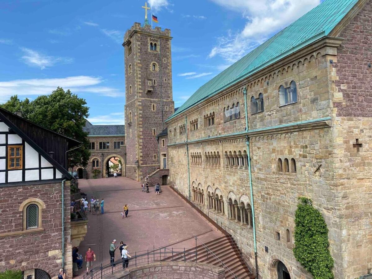 Discovair Eisenach -Karlstrasse- Fussgaengerzone Mit Netflix Daire Dış mekan fotoğraf