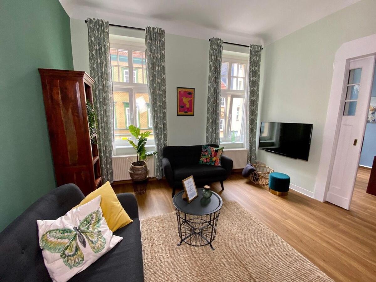 Discovair Eisenach -Karlstrasse- Fussgaengerzone Mit Netflix Daire Dış mekan fotoğraf